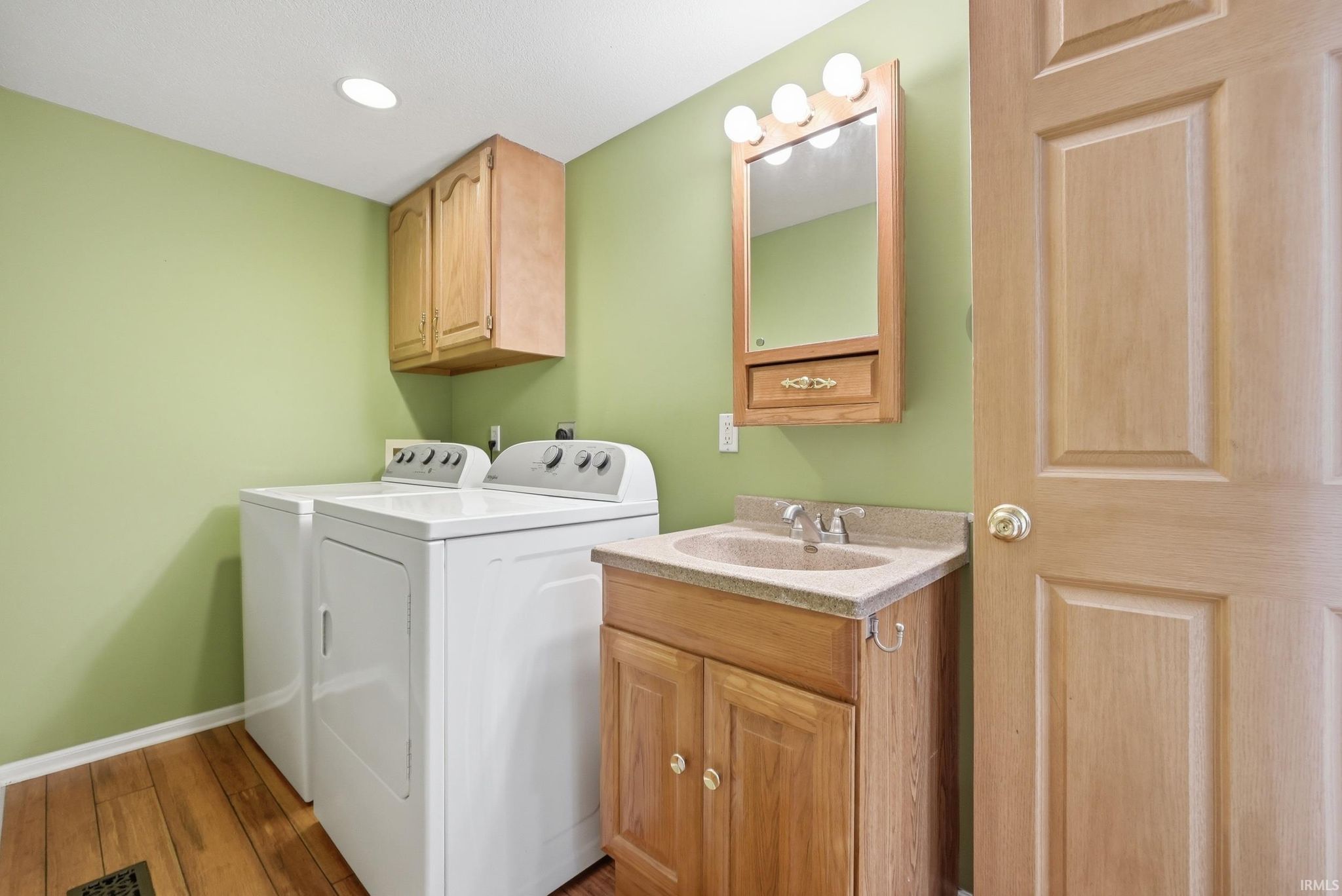 Image of 5611 S Doyle Road