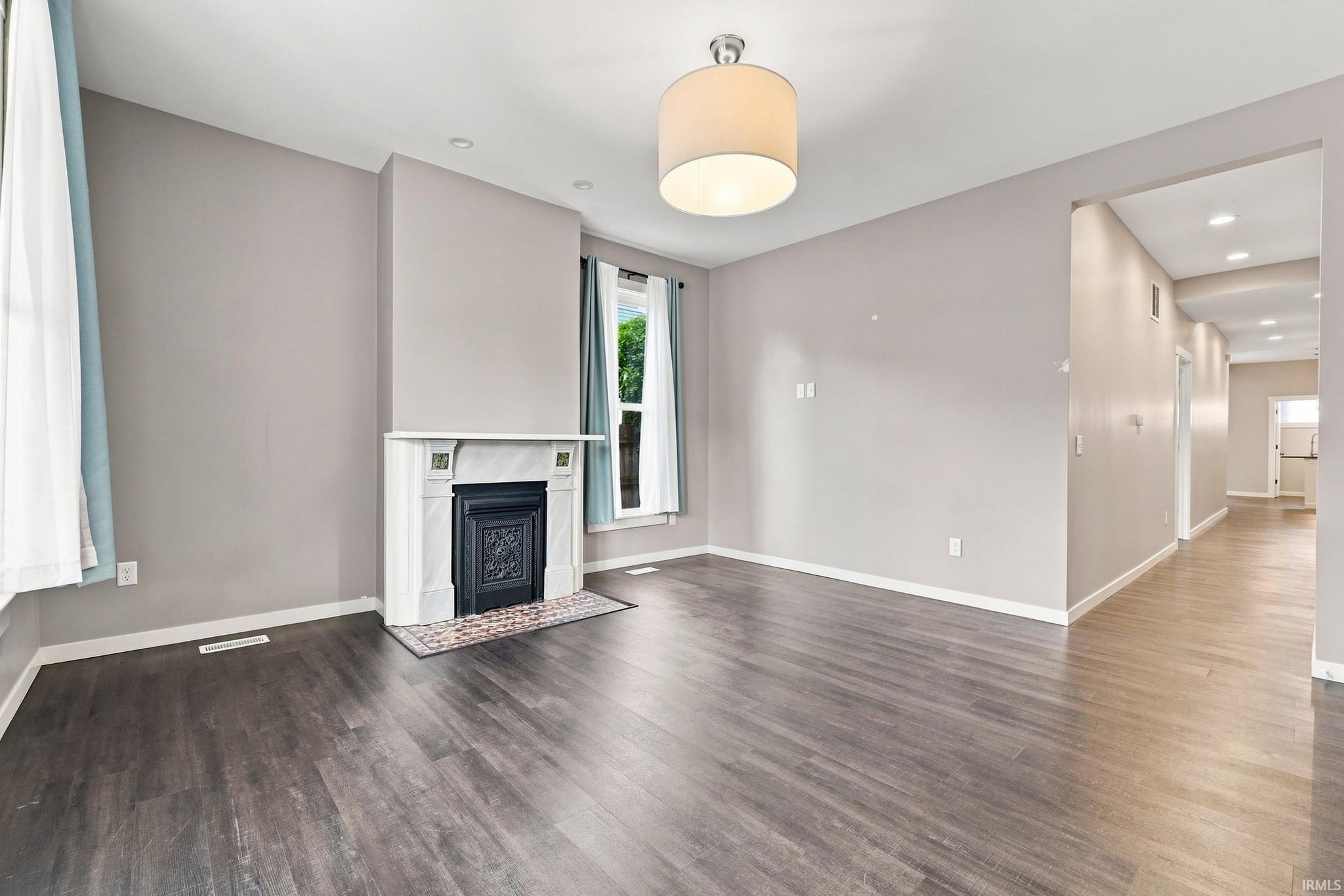 Image of 1016 W Washington Boulevard 1