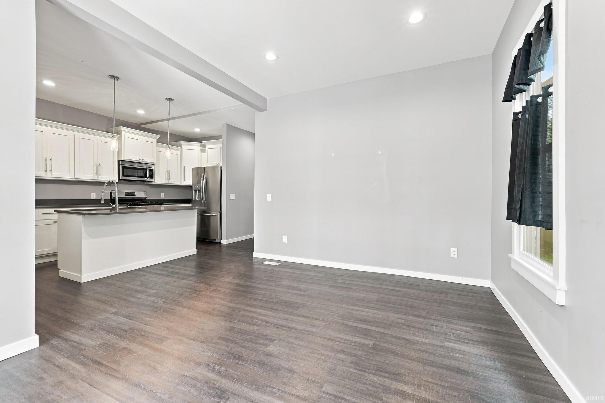 Image of 1016 W Washington Boulevard 1