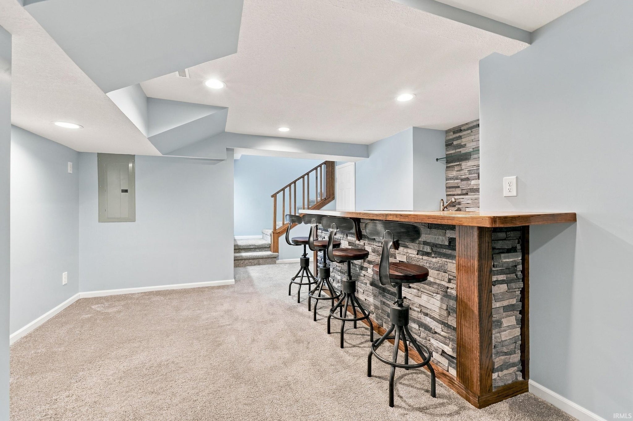 Image of 1016 W Washington Boulevard 1